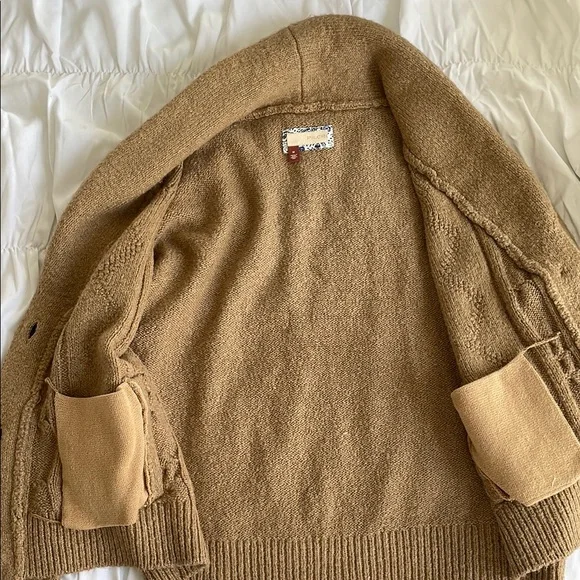 PILCRO Collared Cable-Knit Cardigan Sweater - Picture 14 of 16